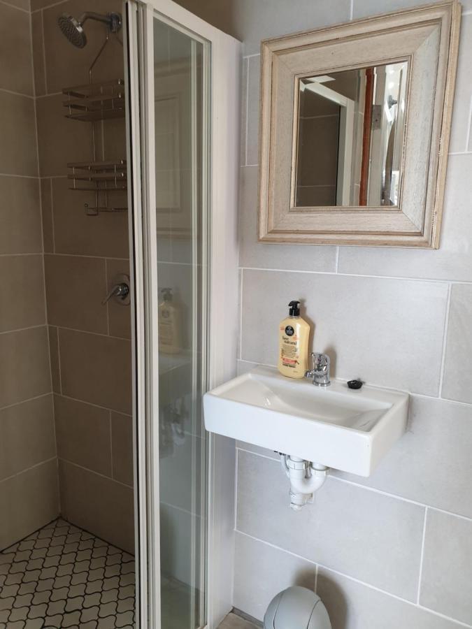 Pongola Road Self Catering Accommodation Uitenhage Bagian luar foto