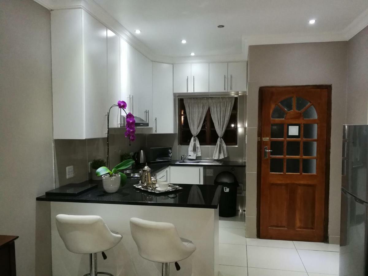 Pongola Road Self Catering Accommodation Uitenhage Bagian luar foto