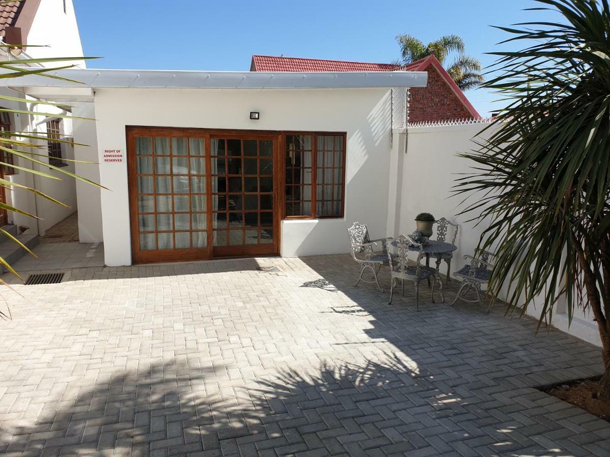 Pongola Road Self Catering Accommodation Uitenhage Bagian luar foto